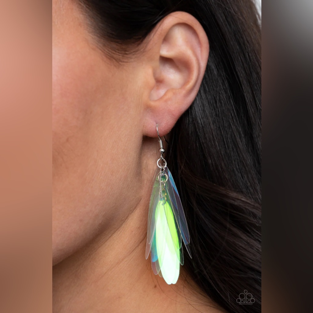 525 Holographic Glamour Multi Earrings 8$